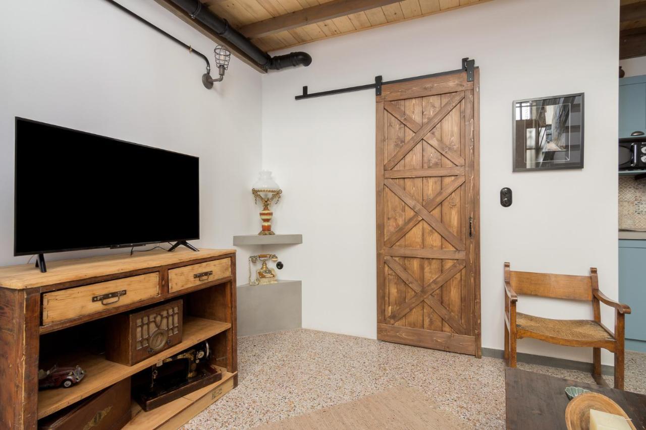 Ferienwohnung Vintage Loft B In Monastiraki Athen Exterior foto